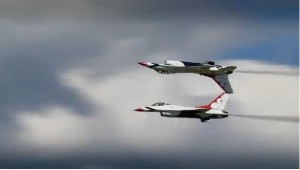 Thunderbirds F16 mirror flight