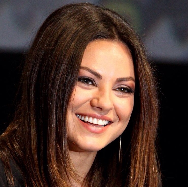 Mila Kunis Hacked Leaked Photos 2011