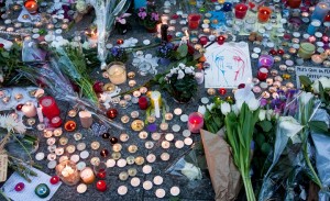Street memorial to Nov. 2015 Paris attacks (wikimedia commons)